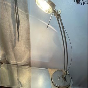 Decorative Stainless Steel Professional Desk Lamp
